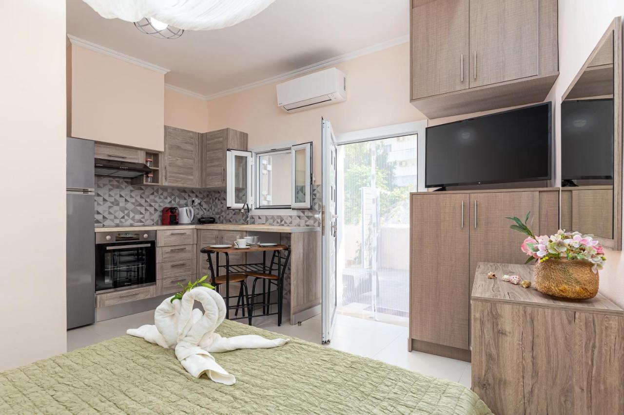 Fouki Apartments Ipsos Beach Bagian luar foto