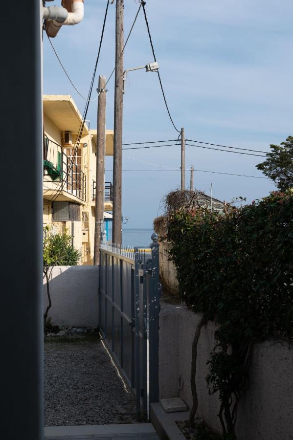 Fouki Apartments Ipsos Beach Bagian luar foto